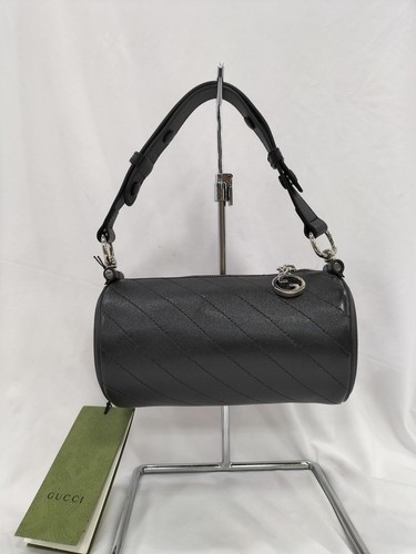Gucci modello 760170 mini